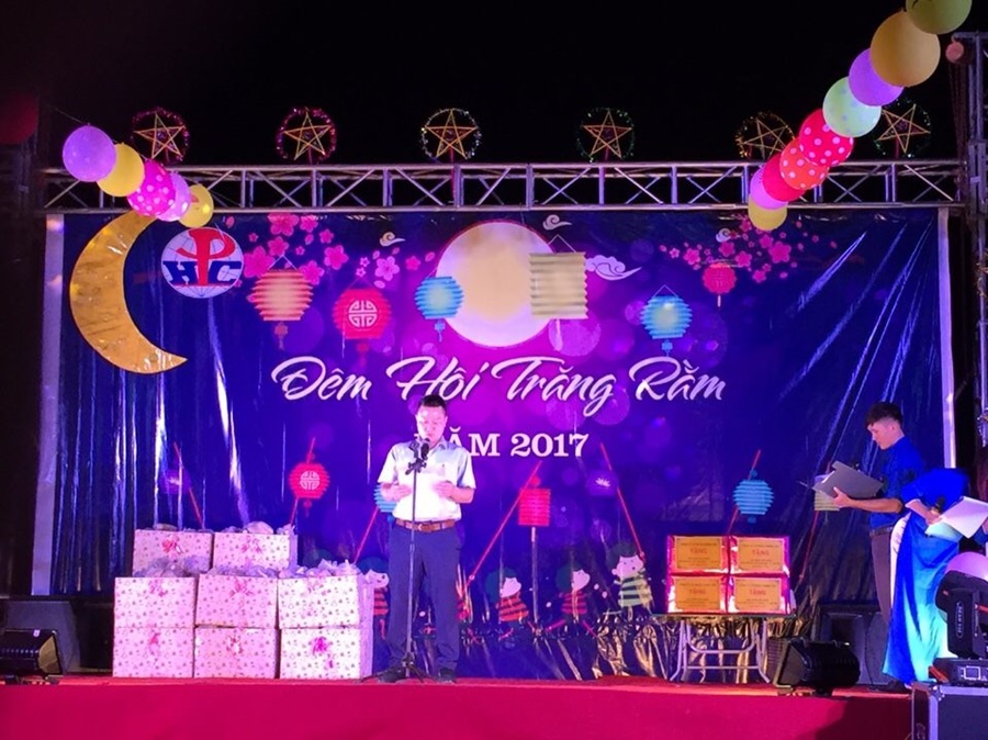 Công ty CP Nhựa Hưng Yên tổ chức Tết Trung thu cho thiếu niên, nhi đồng địa phương