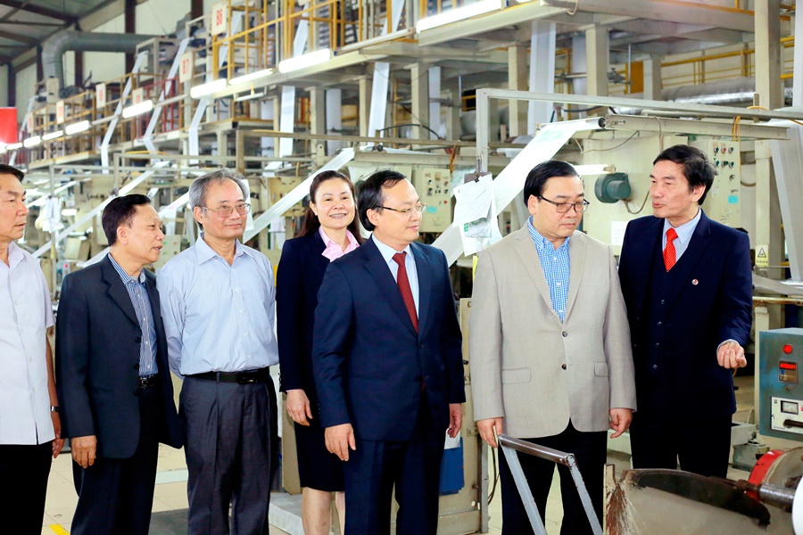 UV BCT – Bí thư Thành Ủy Hà Nội về thăm Công ty CP Nhựa Hưng Yên